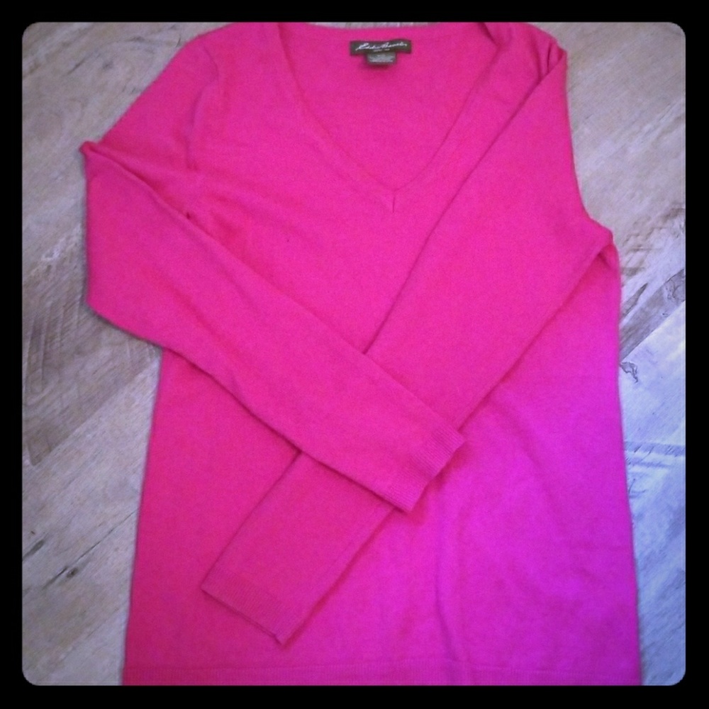 Eddie Bauer V-neck sweater